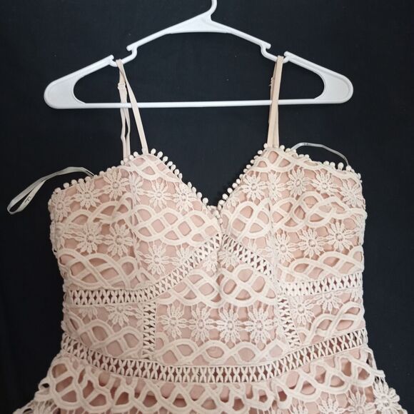 Lulus Beauty and Lace Crochet Mini Dress in White Nude Size S - Picture 3 of 6